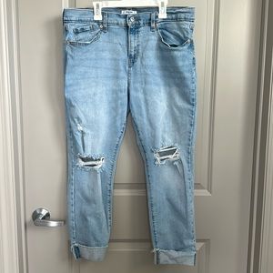 Denizen from Levi’s Boyfriend Jeans